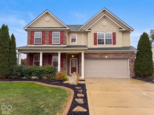 1103 Boxwood Ln, Greenwood, IN, 46143-6857 | Card Image
