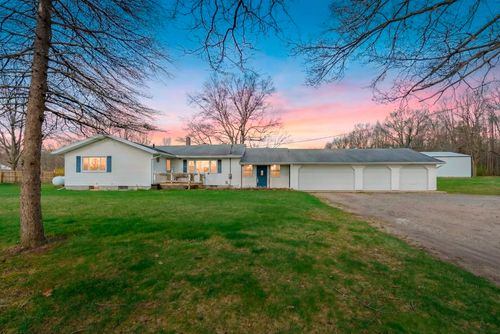 10219 N 28th St, Richland, MI, 49083-8549 | Card Image