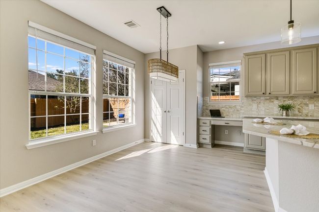 9201 Cessna Ln, House other with 5 bedrooms, 4 bathrooms and 4 parking in Austin TX | Image 16