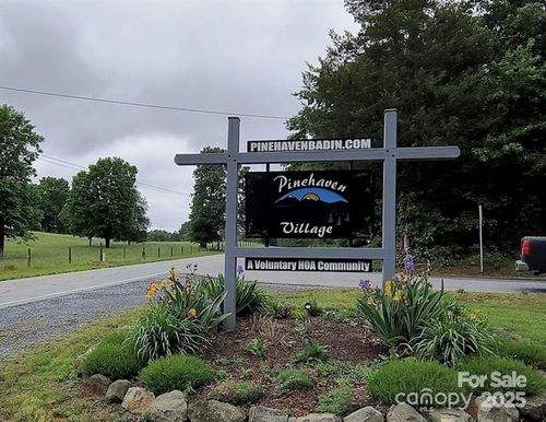 159 Hillcrest Rd, New London, NC, 28127-7692 | Card Image