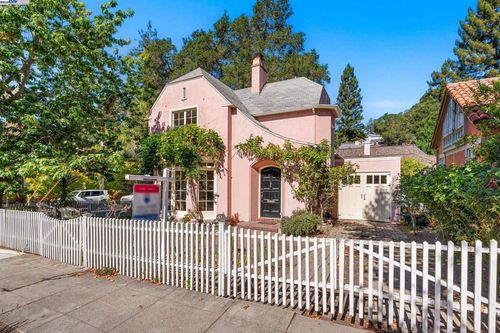 1462 Trestle Glen Rd, Oakland, CA, 94610-1850 | Card Image