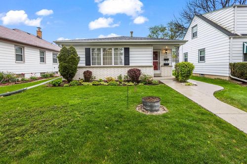 2172 S 109th Street, WEST ALLIS, WI, 53227 | Card Image