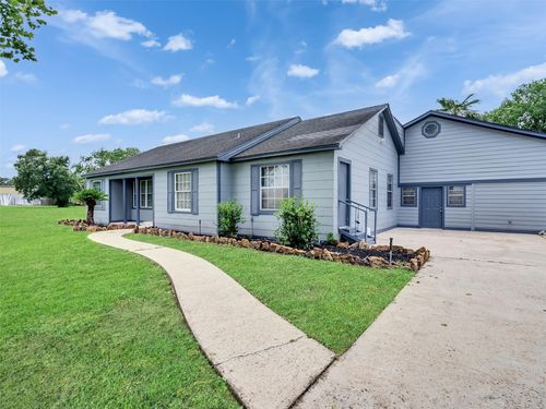 2000 Bob Smith Rd, Baytown, TX, 77521-4700 | Card Image