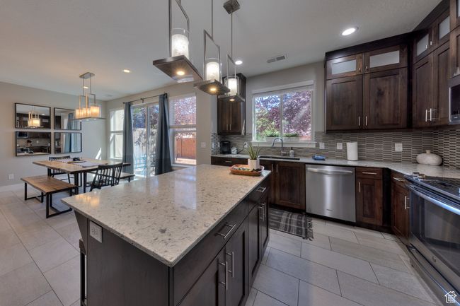 420 N 600 W, Townhouse with 4 bedrooms, 3 bathrooms and 4 parking in Moab UT | Image 17