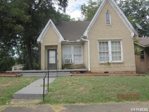 320 Morrison Street, Hot Springs, AR, 71901 | Card Image