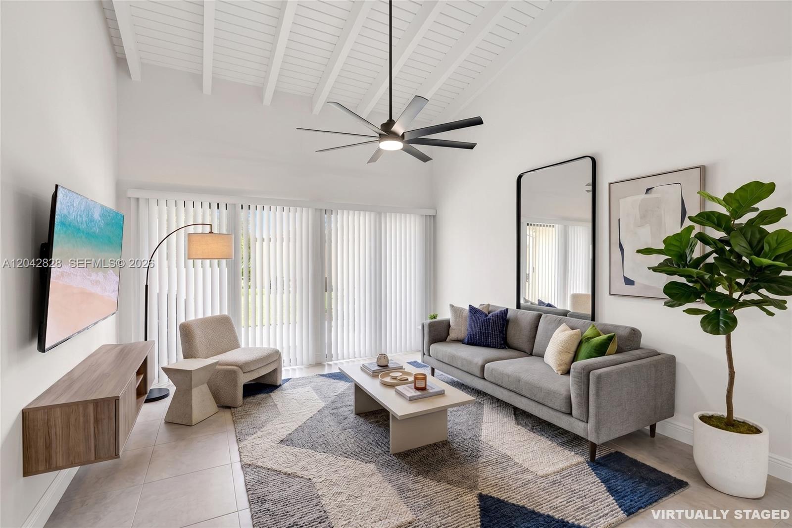 Residential in Pembroke Pines 4