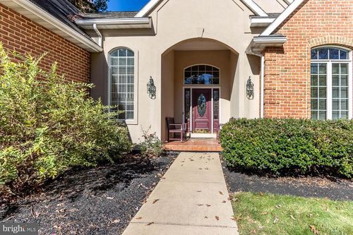 2251 Red Oak Ln, State College, PA, 16803-3387 | Card Image