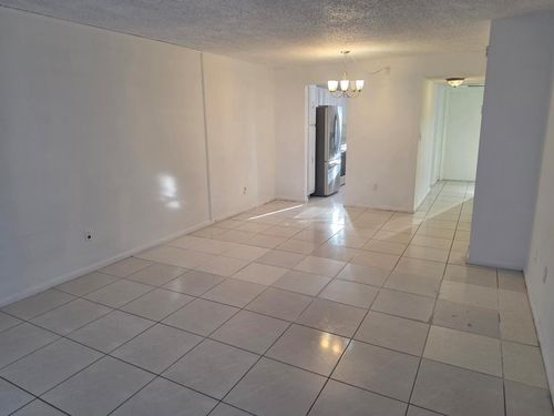 1-104-661 N University Drive, Pembroke Pines, FL, 33024 | Card Image