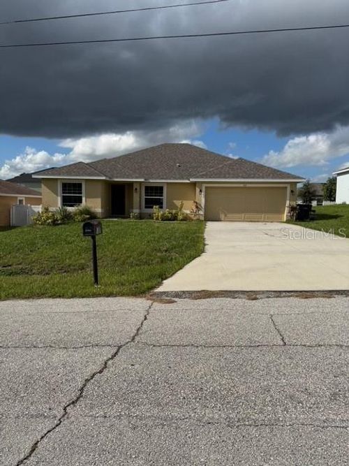 107 Athabasca Dr, POINCIANA, FL, 34759-5909 | Card Image