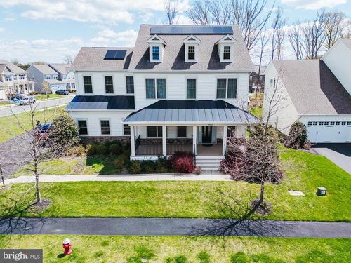 24814 Barrington Grove Ct, Aldie, VA, 20105-5867 | Card Image