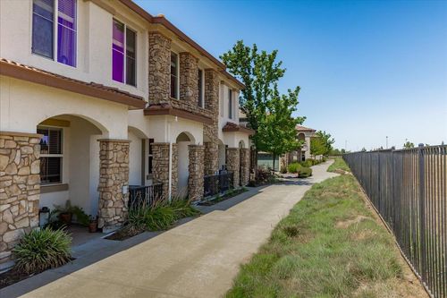 1506 Hudson Circle, Lincoln, CA, 95648 | Card Image