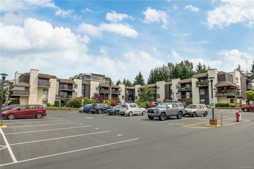 210-585 Dogwood St, Campbell River, BC, V9W6T6 | Card Image