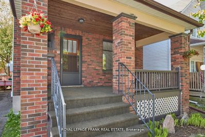 95 Agnes St, House other with 4 bedrooms, 2 bathrooms and 4 parking in Oshawa ON | Image 3