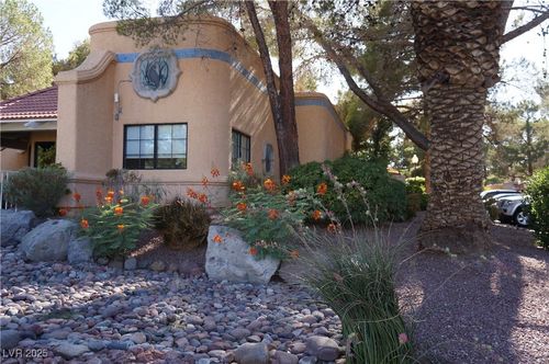 1134-2851 S Valley View Boulevard, Las Vegas, NV, 89102 | Card Image