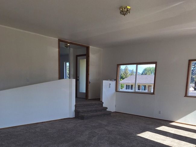 427 W 7 Th St, House other with 3 bedrooms, 2 bathrooms and null parking in Newport WA | Image 8