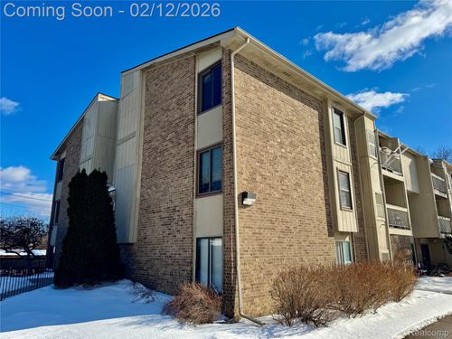 apt-37-30515 W 14 Mile Rd, Farmington Hills, MI, 48334-1558 | Card Image