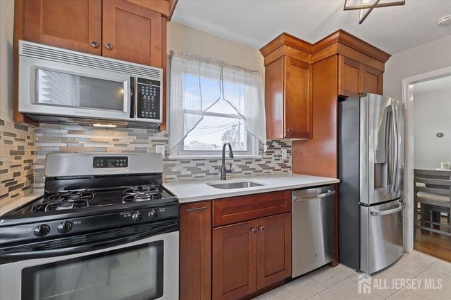 1329 New Brunswick Ave, House other with 3 bedrooms, 2 bathrooms and null parking in South Plainfield NJ | Image 12