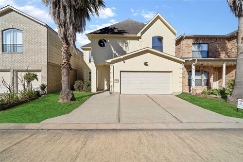 13166 S Bellaire Estates Dr, Houston, TX, 77072-2396 | Card Image