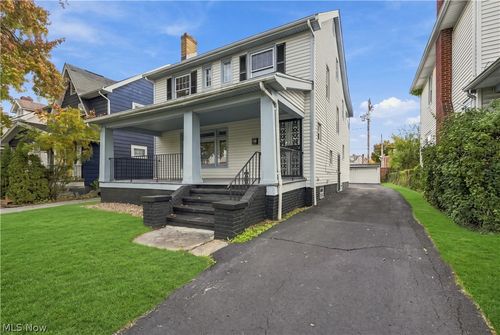 2119 Hampstead Road, Cleveland Heights, OH, 44118 | Card Image