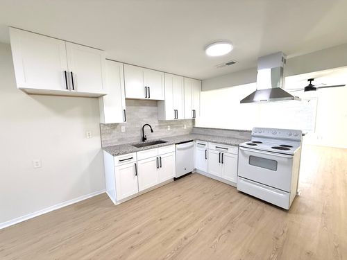 1401 Arvel Cir, Azle, TX, 76020-6036 | Card Image