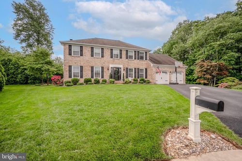 11 Lilac Ct, WILMINGTON, DE, 19808-1990 | Card Image