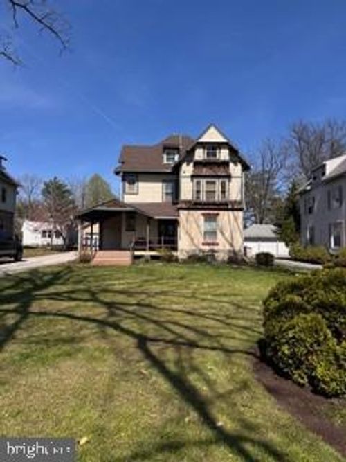 b-457 Lancaster Ave, HAVERFORD, PA, 19041-1403 | Card Image