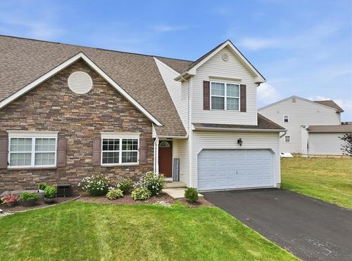 889 Graystone Cir, NORTHAMPTON, PA, 18067-9796 | Card Image