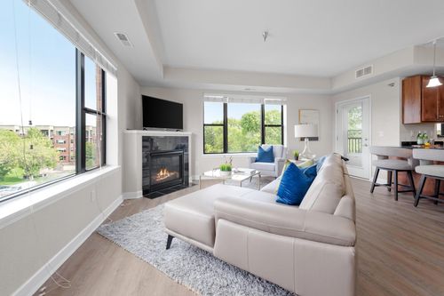 apt-205-1155 Ford Rd, Saint Louis Park, MN, 55426-1143 | Card Image