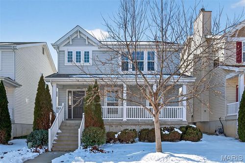 1319 Commons Cir, Cottleville, MO, 63304-6842 | Card Image