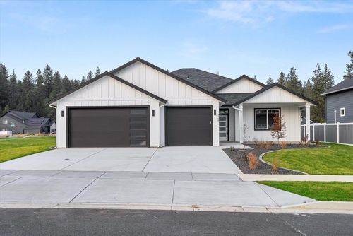 3405 E Yearling Rd, Chattaroy, WA, 99003-5185 | Card Image
