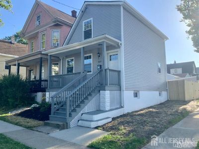 663 Johnstone Street, House other with 3 bedrooms, 2 bathrooms and null parking in Perth Amboy NJ | Image 1