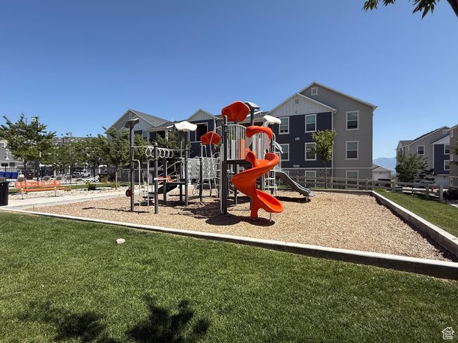 Community playground | Image 29