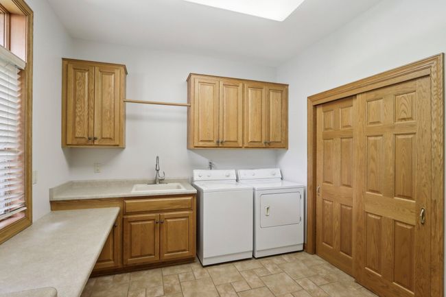 3134961 Chapel Ridge Rd, House other with 3 bedrooms, 2 bathrooms and null parking in Hartland WI | Image 24