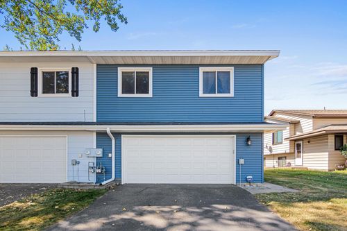 5235 Unity Ct, Crystal, MN, 55429-3289 | Card Image