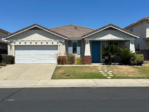 1748 Hiawatha Dr, Roseville, CA, 95747-4807 | Card Image