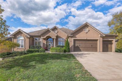 106 S Westglen Drive, House other with 4 bedrooms, 4 bathrooms and null parking in Raymore MO | Image 1