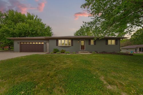 1724 Prairie Avenue Sw, Faribault, MN, 55021 | Card Image