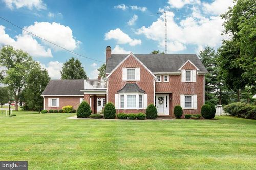 149 W Baltimore St, TANEYTOWN, MD, 21787-2017 | Card Image