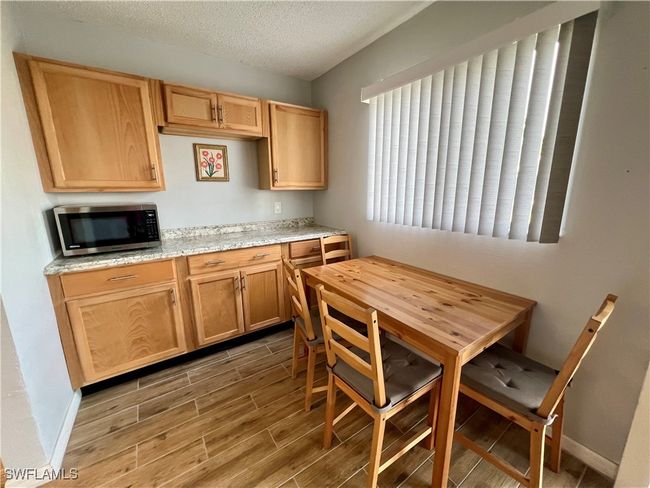 APT-3 - 3370 Yukon Cir, Condo with 2 bedrooms, 2 bathrooms and null parking in FORT MYERS FL | Image 6