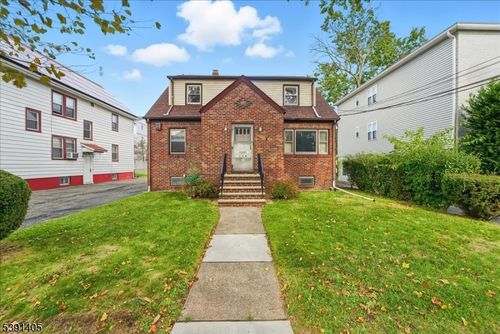 116 Howard Ave, Passaic, NJ, 07055-4436 | Card Image