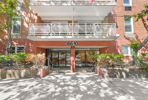 apt-2f-66 Thornton Pl, Rego Park, NY, 11374-5113 | Card Image