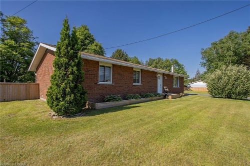 59 Algoma St, Webbwood, ON, P0P1P0 | Card Image