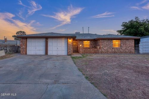 5716 Mackerel Ln, El Paso, TX, 79924-5428 | Card Image