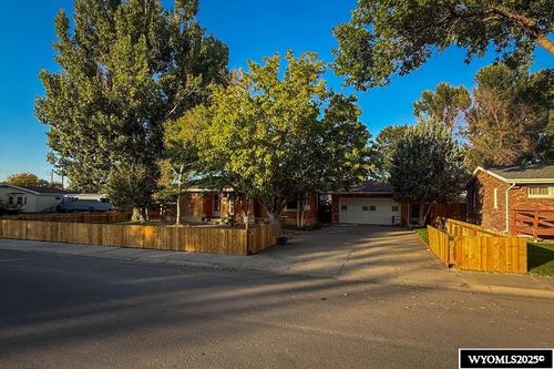 1701 Coburn Ave, Worland, WY, 82401-3615 | Card Image