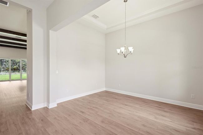 14531 Swiss Bridge Dr, House other with 5 bedrooms, 4 bathrooms and null parking in Lithia FL | Image 9