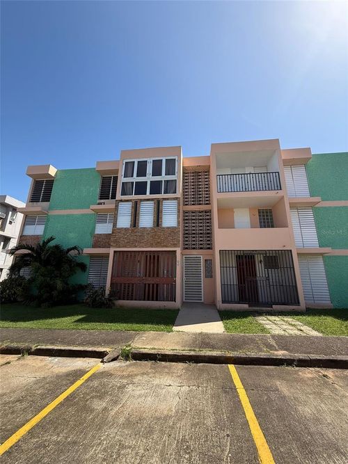 21-Condominio Terrazul Condominio Terrazul, ARECIBO, PR, 00612 | Card Image