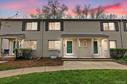 1858 Graefield Rd, Birmingham, MI, 48009-7543 | Card Image