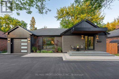 1373 Islington Avenue, Toronto (Edenbridge-Humber Valley), ON, M9A3K5 | Card Image