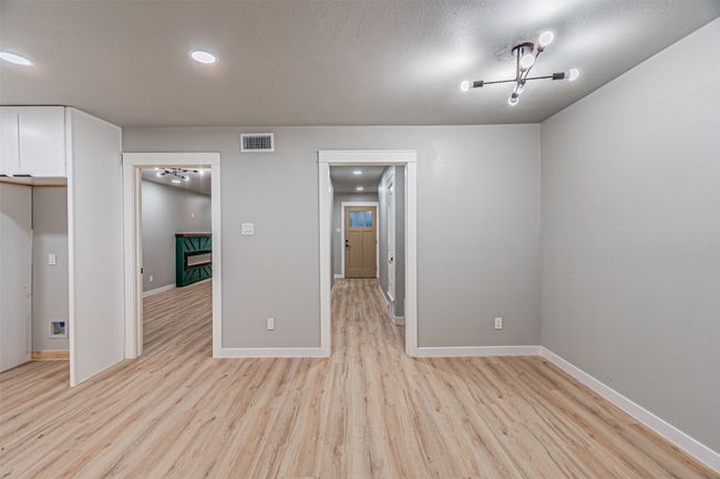 608 Laurel St, House other with 3 bedrooms, 2 bathrooms and null parking in Lancaster TX | Image 6