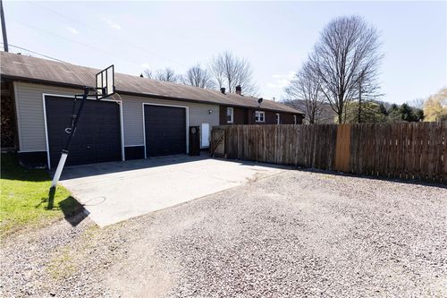 842 Anderson Rd, Confluence, PA, 15424-2408 | Card Image